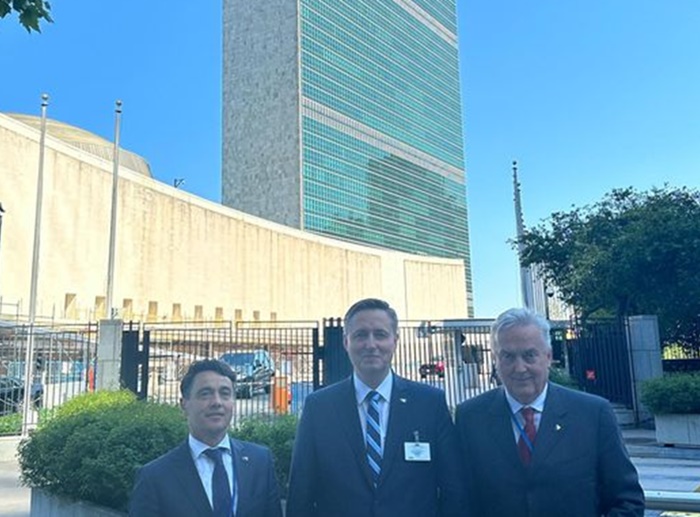 Bećirović i Lagumdžija uoči sjednice: Neka pobijedi istina!