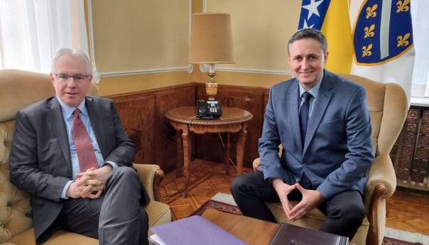 Bećirović i Murphy o reformama na euroatlantskom putu