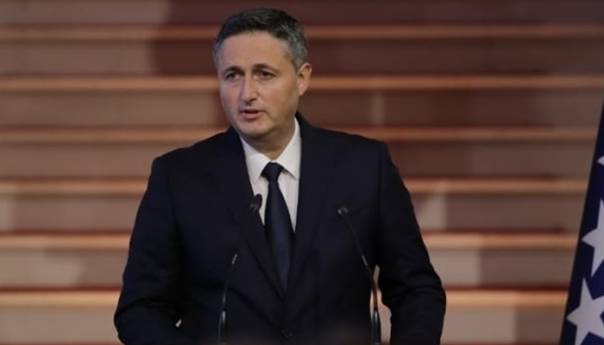 Bećirović međunarodnim zvaničnicima: Ne pravite biografije preko leđa BiH
