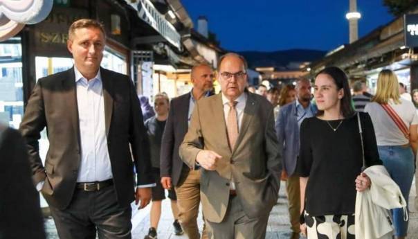 Bećirović nakon sastanka sa Schmidtom: BiH ima snažne prijatelje