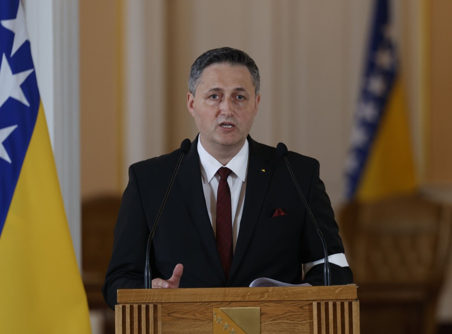 Bećirović: Nema opravdanja za ubijanje nedužnih civila u Gazi