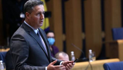Bećirović: Nijedan pravni akt ne predviđa blokadu rada bh. institucija