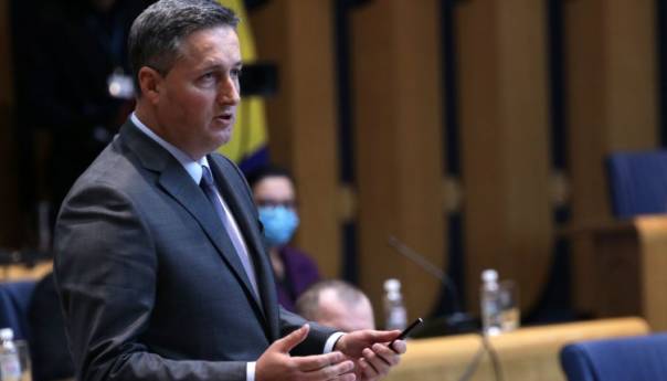 Bećirović: Nijedan pravni akt ne predviđa blokadu rada bh. institucija
