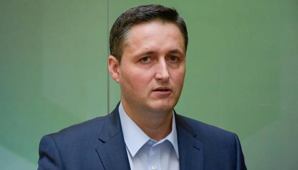 Bećirović o negiranju genocida: Na potezu je Inzko