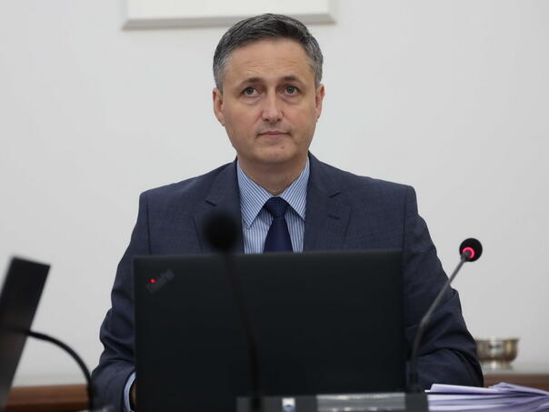 Bećirović objavio detalje usvojenog budžeta: Kome sve ide povećanje