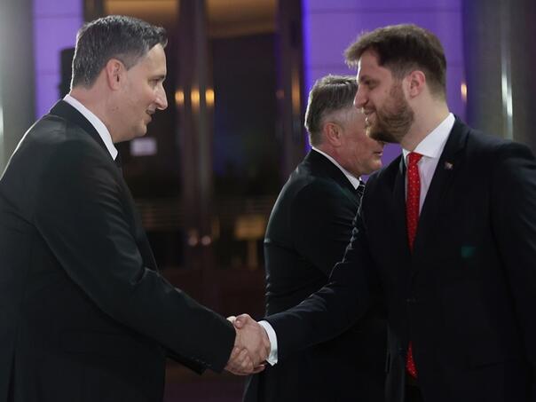 Bećirović osudio napad i pružio podršku Irfanu Čengiću