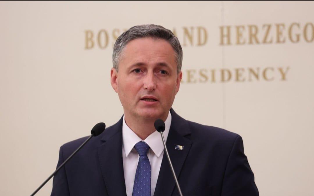 Bećirović osudio napade Izraela na Katar i upozorio na posljedice: Mir je ugrožen!