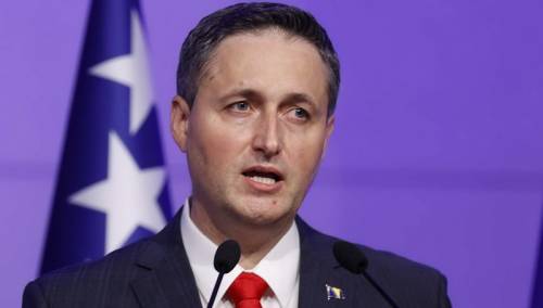 Bećirović pita Kajganića: Šta je poduzeo protiv zvaničnika RS-a zbog državne imovine