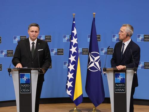 Video / Foto: Bećirović pozvao NATO da se vrati u vojne baze u BiH