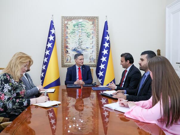 Bećirović primio ambasadora Alžira: Jačanje saradnje u ekonomiji i energetici