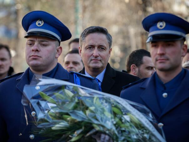 Bećirović prisustvovao obilježavanju godišnjice smrti dr. Nijaza Durakovića