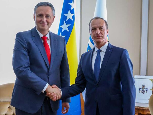 Bećirović razgovarao s ambasadorom Kiriličom, podrška suverenitetu Ukrajine