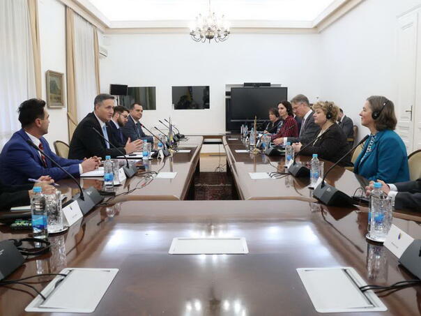 Bećirović razgovarao s članovima Odbora za vanjske poslove Parlamenta UK