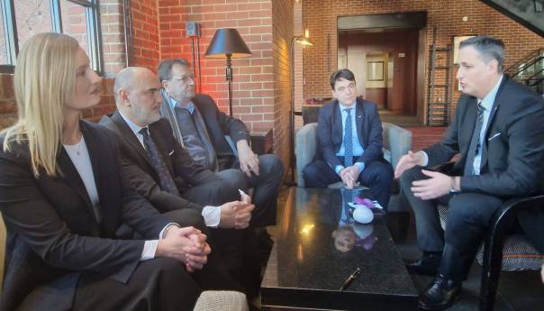 Bećirović razgovarao sa predsjednikom Kongresa Bošnjaka svijeta