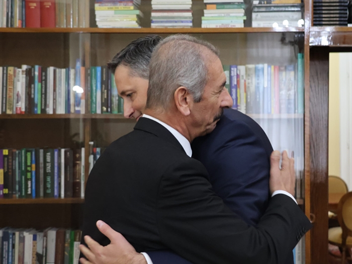 Bećirović s ambasadorom Palestine: Rješenje u dvije države