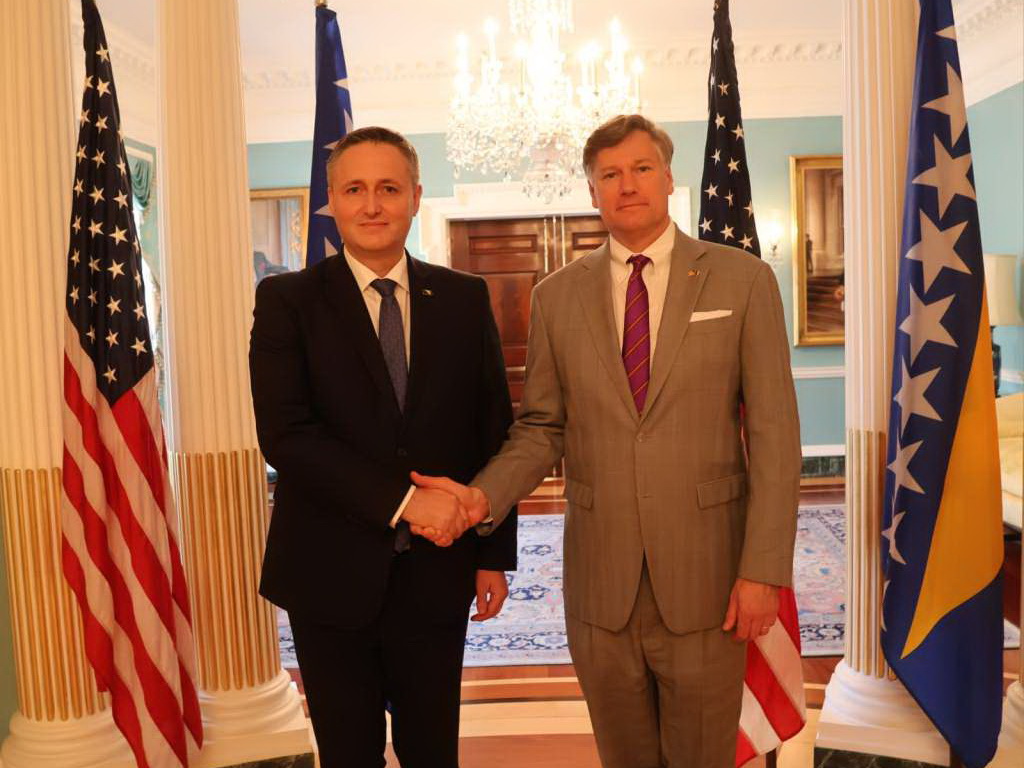 Bećirović s Landauom: BiH konkretno dokazala da je pouzdan partner SAD-a