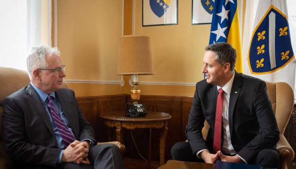 Bećirović s Murphyjem o aktuelnoj situaciji