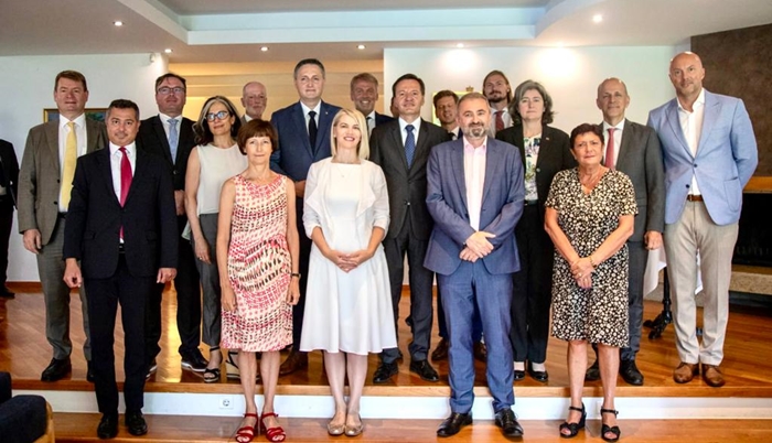 Bećirović sa 17 ambasadora zemalja članica NATO-a