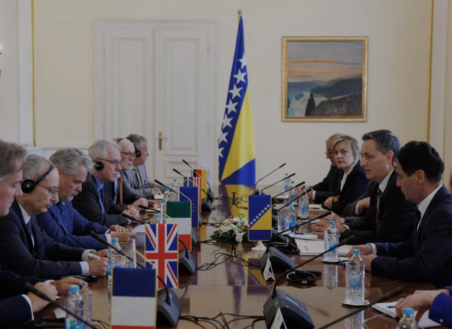 Bećirović sazvao sastanak sa Schmidtom, komandantima EUFOR-a i NATO-a...