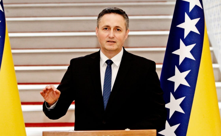 Bećirović: Schmidt je svojom odlukom obesmislio temelj demokratije