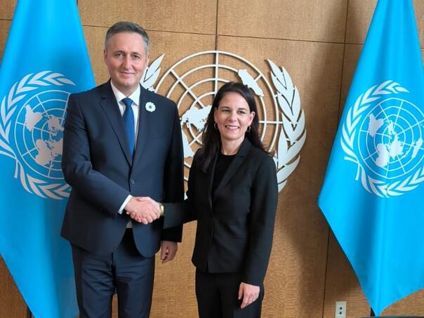 Bećirović s Baerbock: Slabljenje OHR-a apsolutno neprihvatljivo, Dejton nije švedski sto