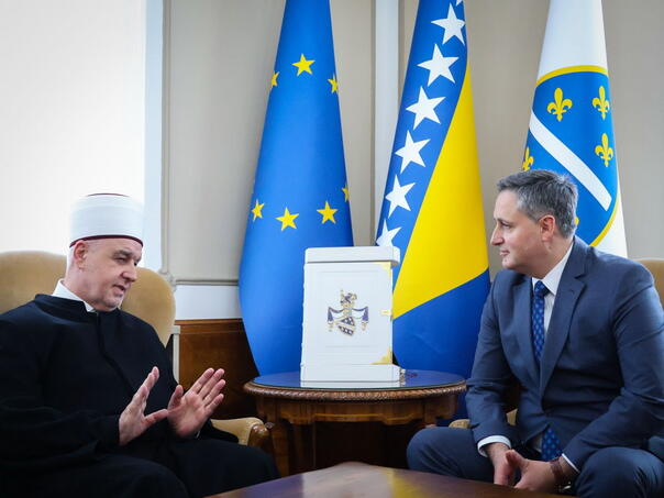 Bećirović traži usvajanje Odluke o prihvatanju Osnovnog ugovora između BiH i IZ u BiH