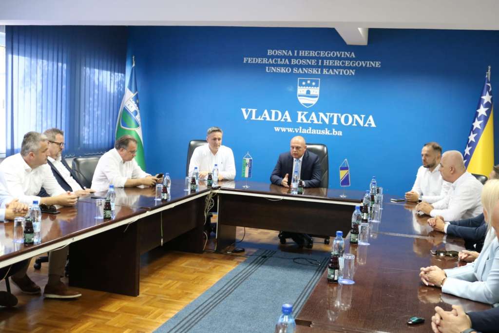 Bećirović u Bihaću sa premijerom i ministrima u Vladi USK