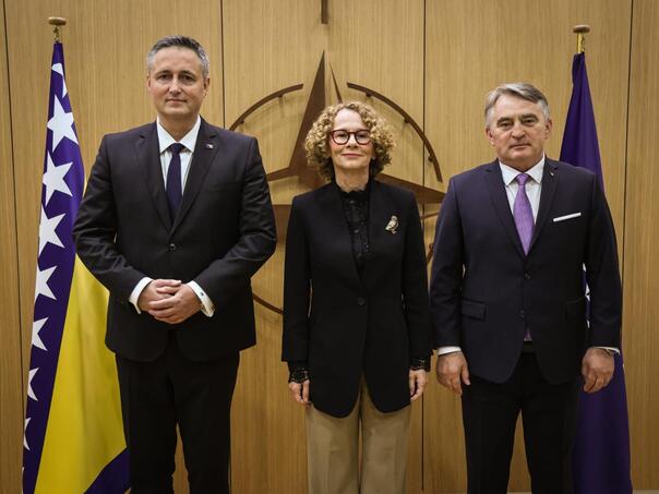 Bećirović u Briselu: Ispunjeni uslovi da se BiH uputi poziv za članstvo u NATO