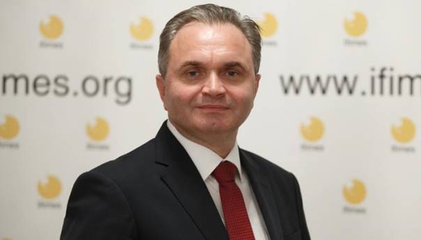 Bećirović: U RS propaganda, u FBiH konkretne mjere