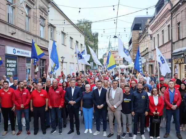 Bećirović u Travniku: Moji protivnici su nezaposlenost, kriminal i korupcija