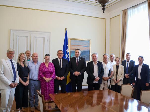 Bećirović ugostio predstavnike bh. dijaspore: Jačanje veza s BiH