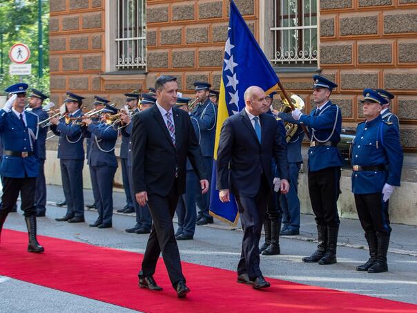 Bećirović upozorio predsjednika Bugarske na prijetnje miru iz RS-a