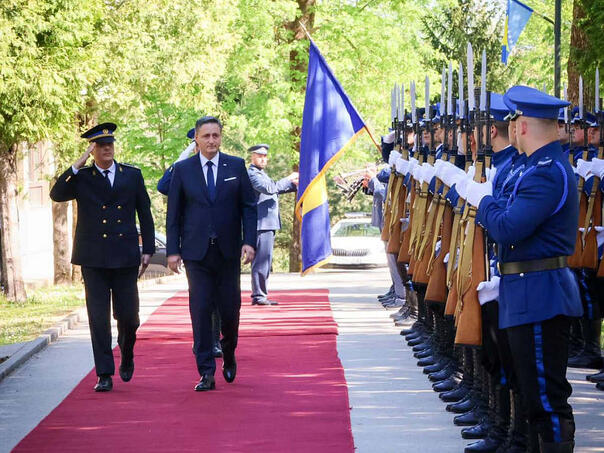 Bećirović: Vojska Srbije nema pravo da boravi na državnoj teritoriji BiH!