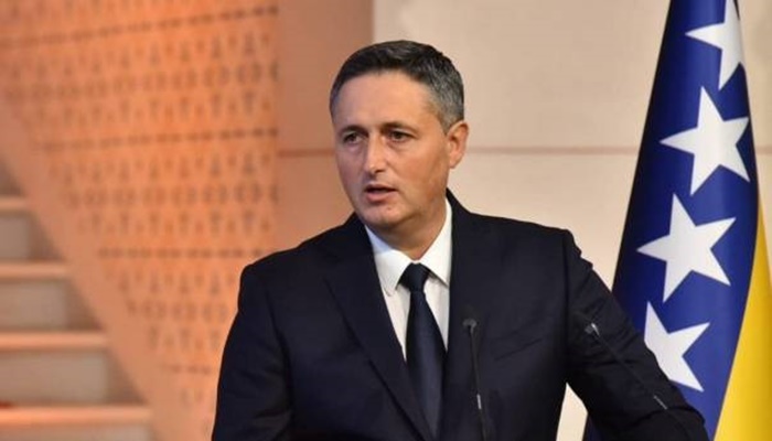 Bećirović: Vulina proglasiti personom non grata u BiH