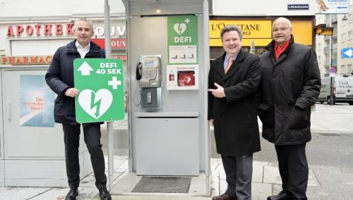 Bečke telefonske govornice sa defibrilatorima