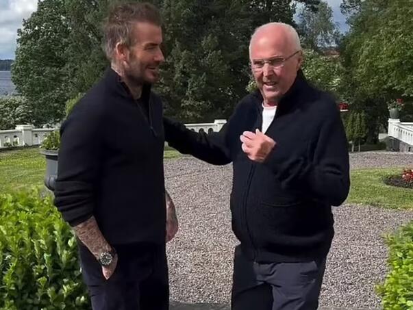 Beckham 'dirnuo' fudbalsku javnost emotivnom objavom o preminulom Erikssonu