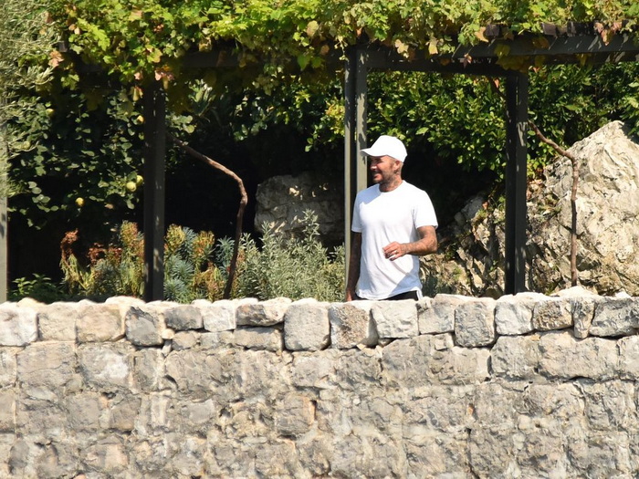 Beckhamovi ponovo ljetuju u Hrvatskoj: Evo koliko košta njihov smještaj u luksuznom samostanu