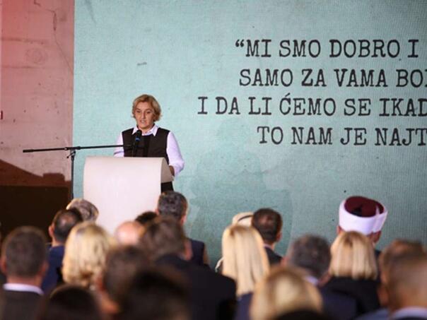 Begić: Majkama Srebrenice dugujemo veliku zahvalnost, zadužile su nas za dva života