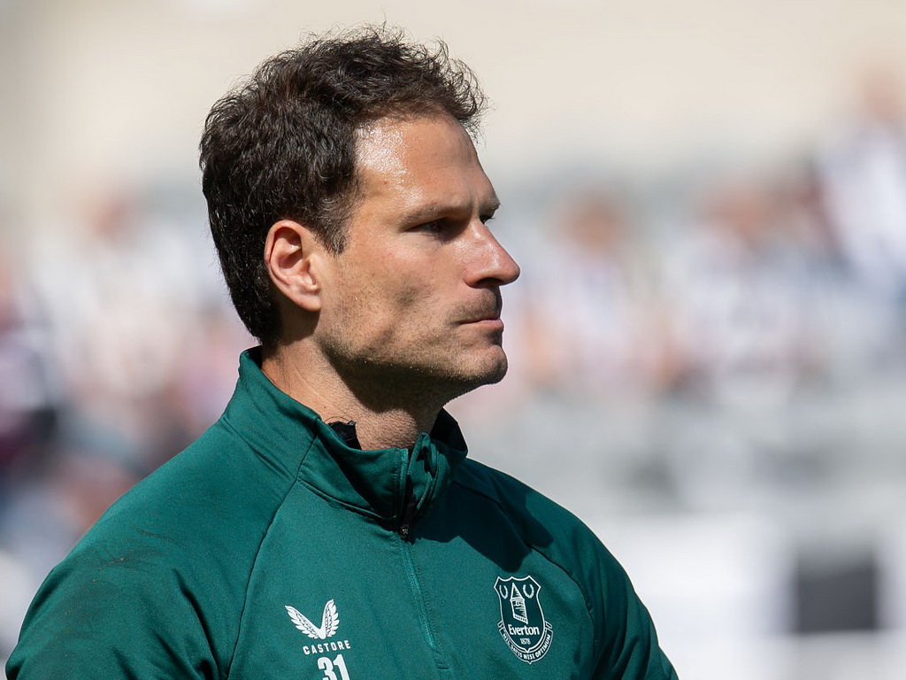 Begović potpisao za bivšeg prvaka Engleske