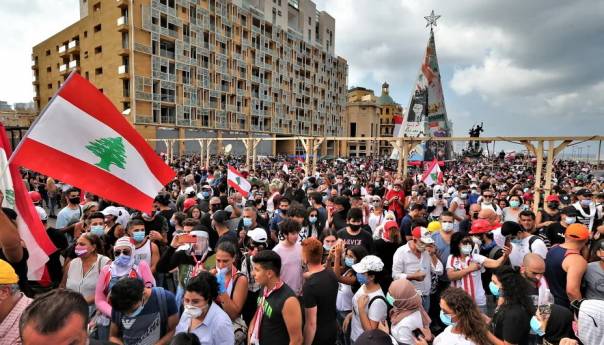 Bejrut: Građani upali u vladinu zgradu