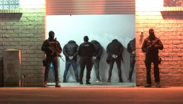 Belivukova grupa oružjem spriječila formiranje vlasti bez SNS-a 2016.