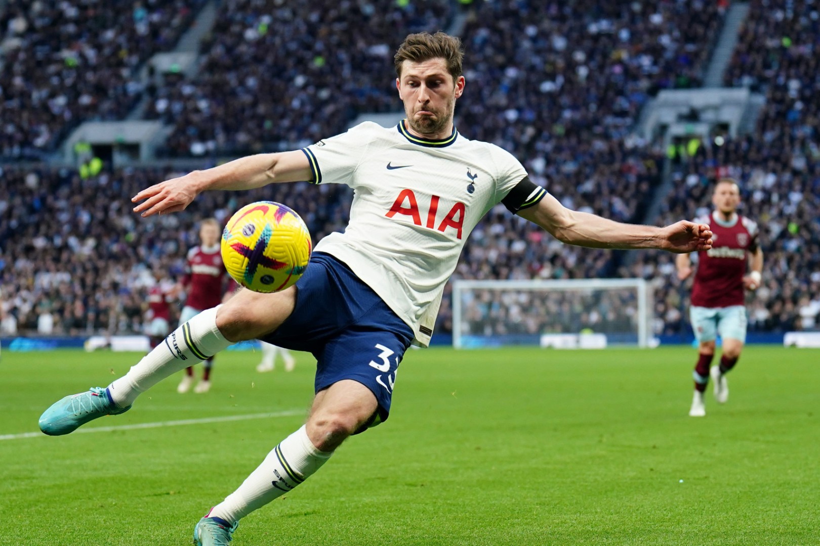 Ben Davies produžio ugovor sa Tottenhamom do 2026.