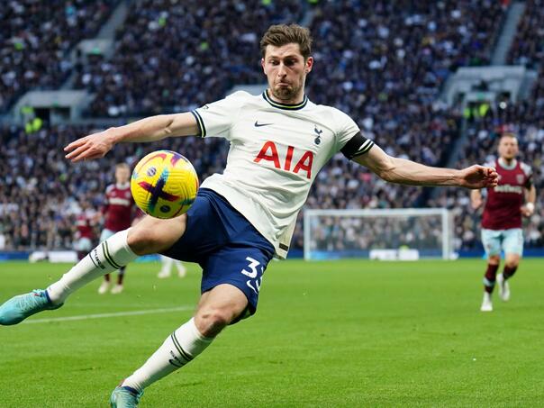 Ben Davies produžio ugovor sa Tottenhamom do 2026.