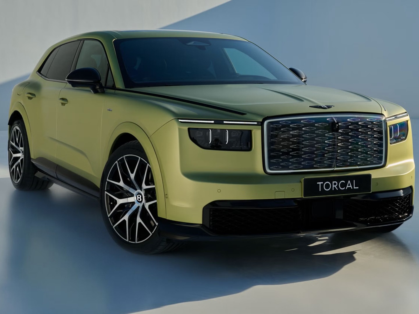 Bentley predstavio prvi potpuno električni automobil, stiže Torcal