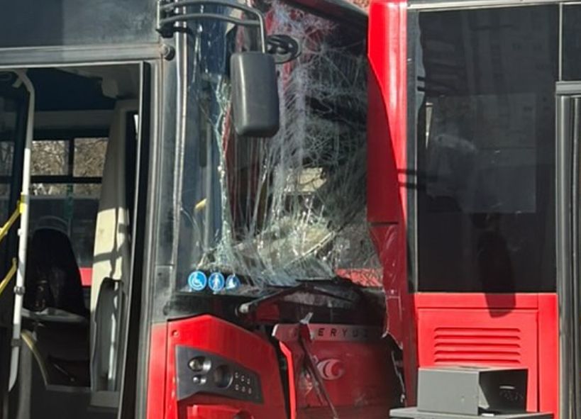 Beograd: Autobus pokosio putnike na stanici, povrijeđeno 20 osoba