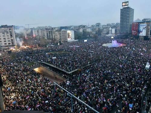 Beograd: Od vlasti se traži da objasni je li protiv studenata korišten zvučni top