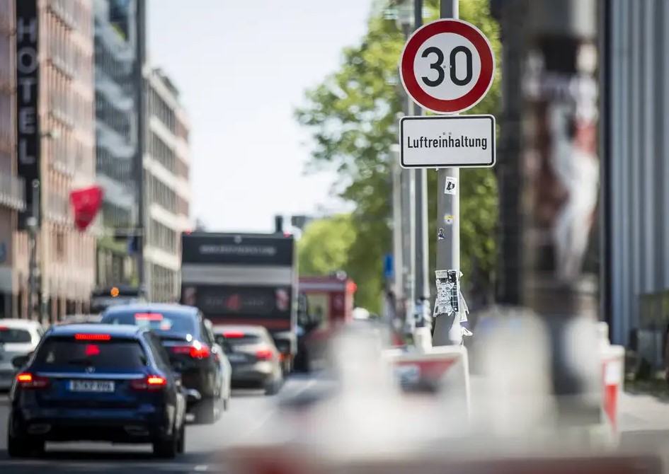 Berlin bi uskoro mogao zabraniti automobile u centru grada