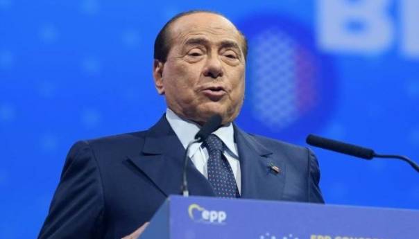 Berlusconi hospitaliziran nakon pozitivnog testa na koronavirus