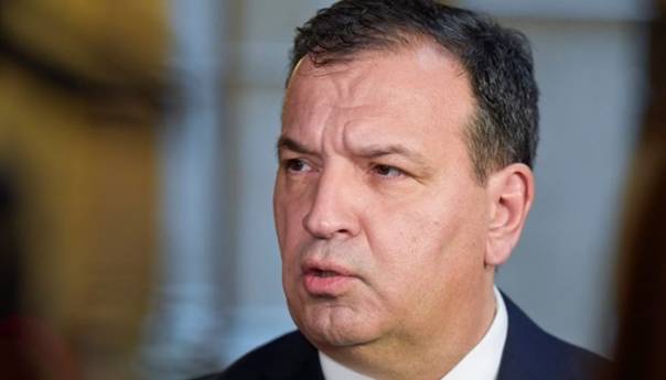 Beroš: Liječnik s KBC-a Rebro pozitivan na koronavirus