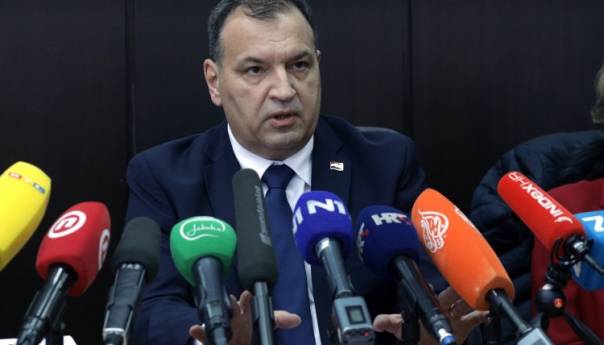 Beroš: U Hrvatskoj zasad devet zaraženih koronavirusom, epidemiološka situacija mirna